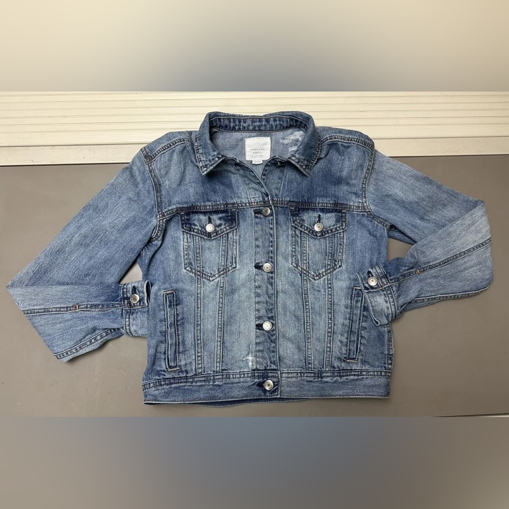 American Eagle Jean Jacket Denim Distressed Light Wash Women's - Size XS